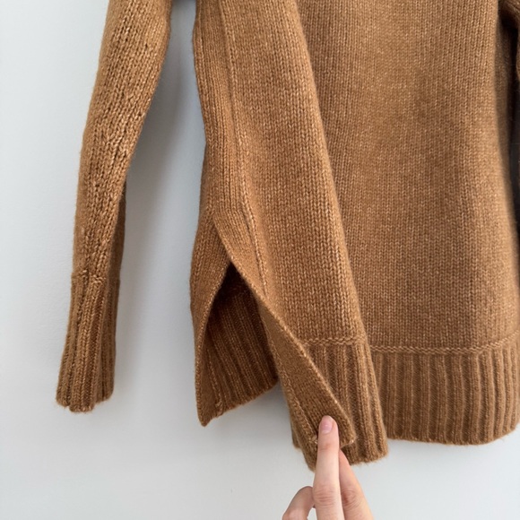 Everlane The Cloud Turtleneck Alpaca Wool Blend
Brown Sweater M - Picture 15 of 16